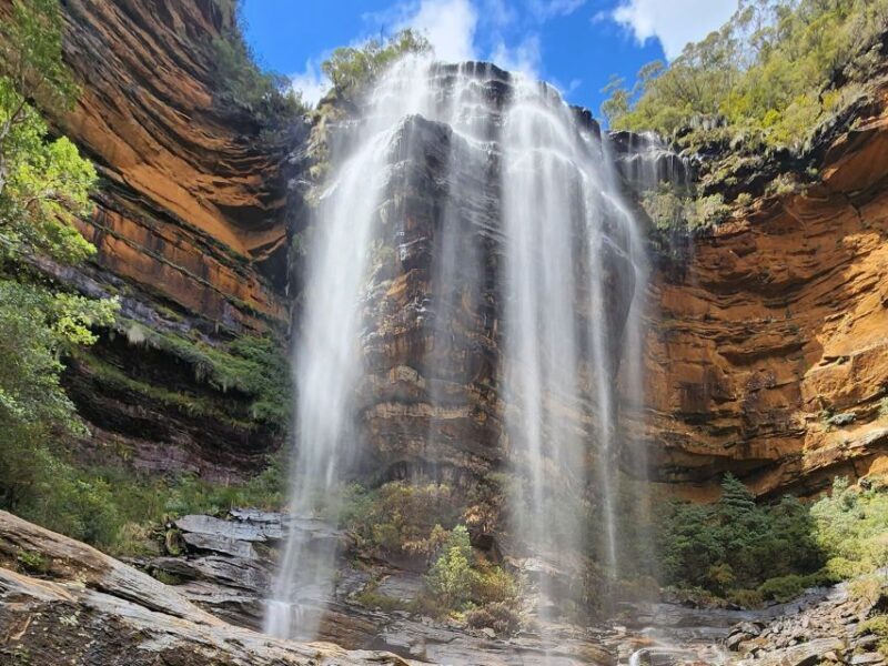 From Sydney: Blue Mountains Tour with Waterfall Walk & Lunch - From Sydney: Blue Mountains Tour with Waterfall Walk & Lunch — A Balanced Adventure
