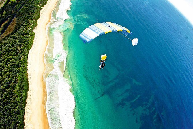 From Sydney: Tandem Skydive Experience over Wollongong Beach - From Sydney: Tandem Skydive Experience over Wollongong Beach