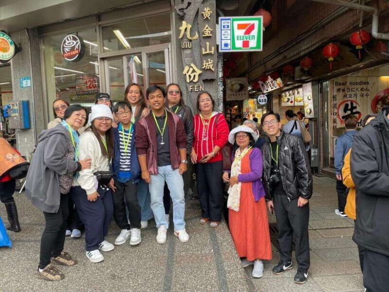 From Taipei: Shifen, Jiufen, and Yehliu Geopark Day Tour - Key Points