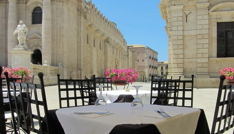 From Taormina: Syracuse and Noto Guided Day Trip by Bus - An In-Depth Look at the Experience