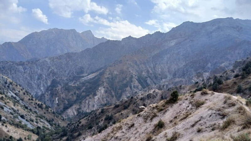 From Tashkent: Small Chimgan Peak Hiking Day Trip - Key Points