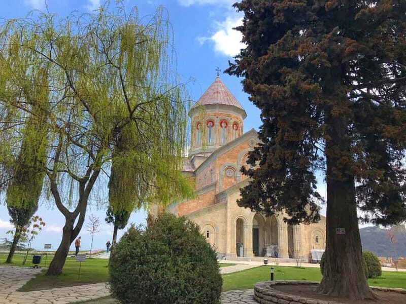 From Tbilisi: Gareji, Rainbow Mountains, Bodbe & Sighnaghi - Pricing and Value Assessment