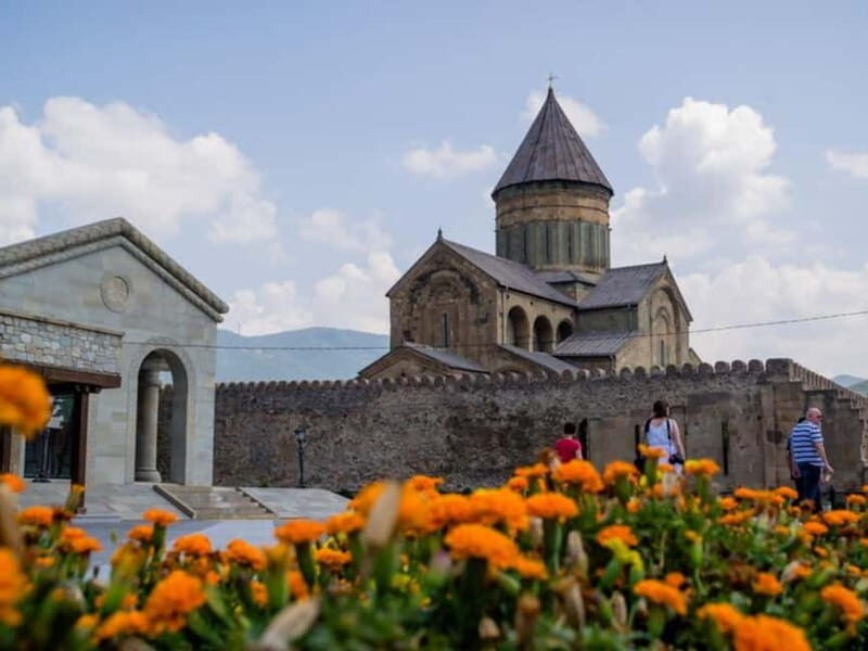 From Tbilisi: Jvari Monastery, Uplistsikhe & Mtskheta Tour - Key Points