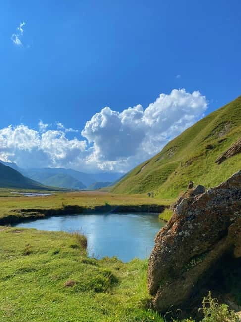 From Tbilisi: Picturesque Truso Valley & New Gudauri - Who will love this experience?