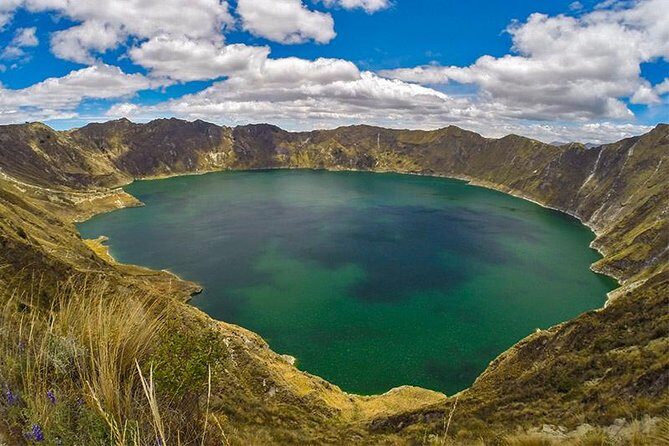 From the Andes to the Amazon 3D- 2N Quilotoa- Baños- Pastaza River - Cotopaxi - Day 2: Waterfalls, Rainforest Gateway, and the Tree House