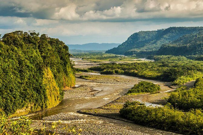 From the Andes to the Amazon 3D- 2N Quilotoa- Baños- Pastaza River - Cotopaxi - Authentic Experiences and Expert Guidance