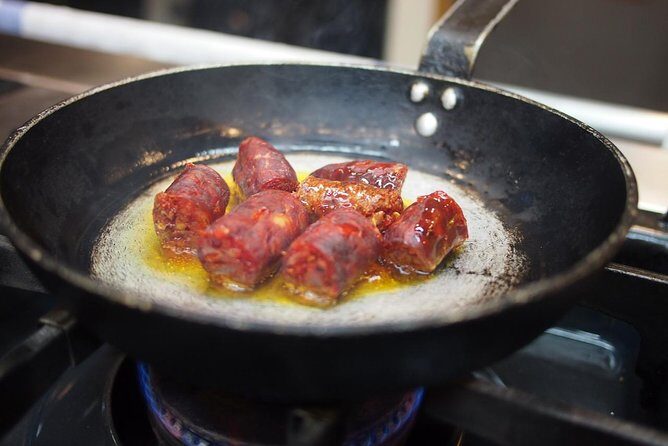From the market, to the secret kitchen - Practical Details