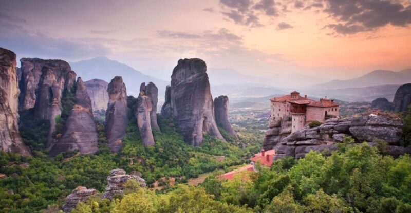 From Thessaloniki: Private Day Trip to Meteora with Transfer - Key Points