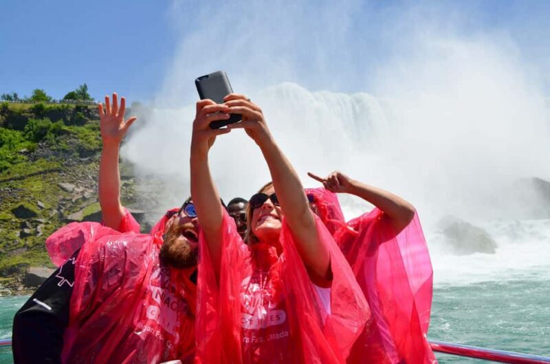 From Toronto: Niagara Falls Bus Tour with Boat Cruise - FAQ