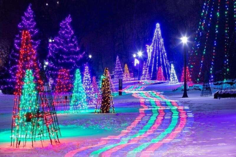 From Toronto: Winter Festival of Lights Niagara Falls Tour - Key Points