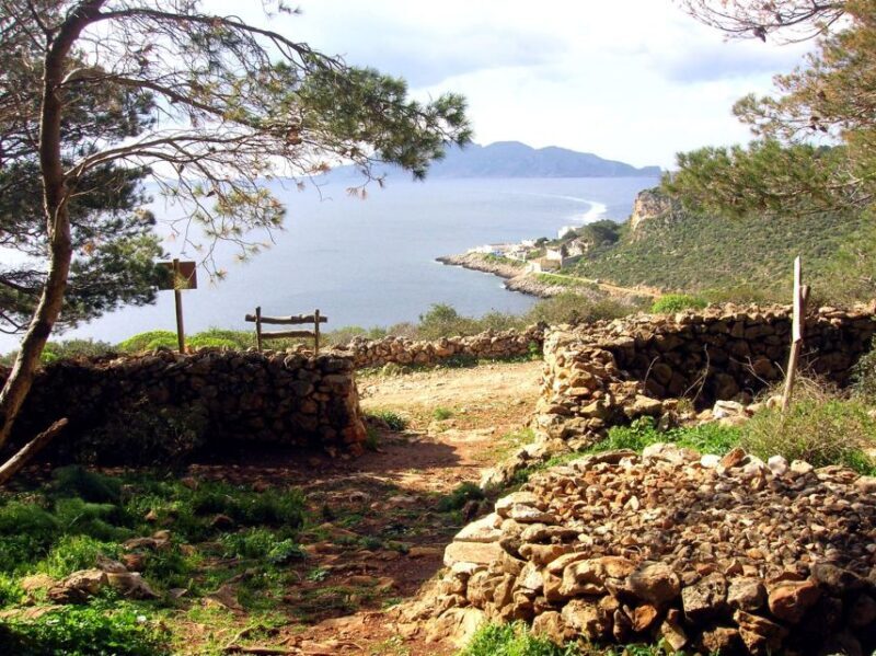 From Trapani: Cruise to Favignana and Levanzo with lunch - What’s Included and What’s Not