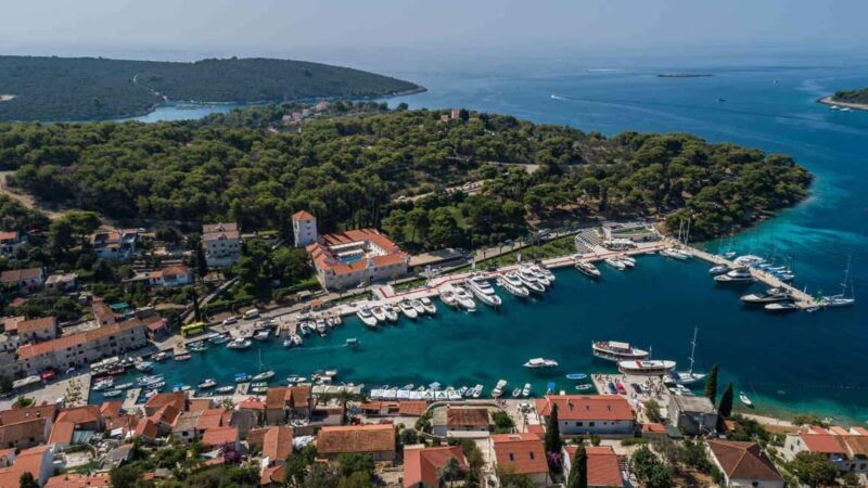From Trogir & Marina: Blue Lagoon & 3 Islands Half-Day Tour - Key Points