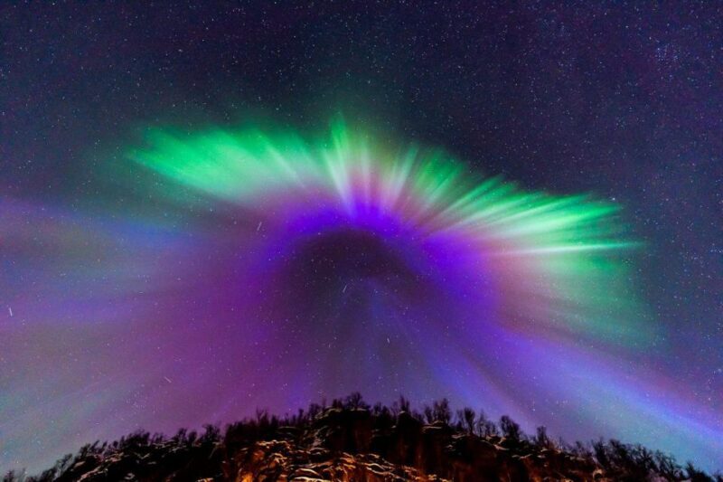 From Tromsø: Aurora Minibus Chase with Portrait and Hot Meal - In-Depth Review: What to Expect on This Arctic Adventure