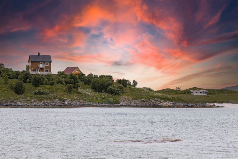 From Tromsø: Senja and Kvaløya Arctic Day Trip with Lunch - Key Points