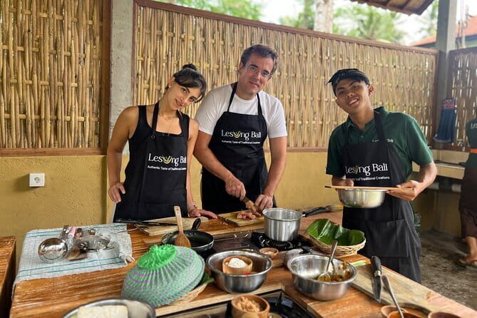From Ubud: Authentic Cooking Class Visit Traditional Market - The Cooking Experience
