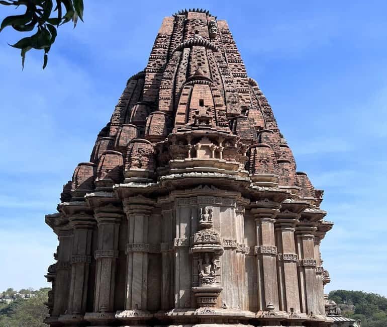 From Udaipur: Authentic Village Safari Experience - From Udaipur: Authentic Village Safari Experience – A Genuine Look at Rural Rajasthan