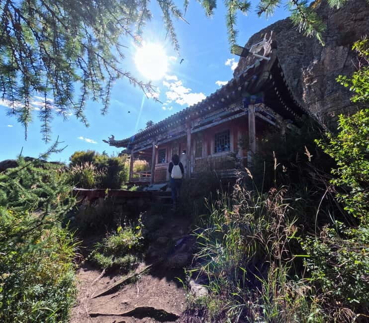 From Ulaanbaatar: Mongolian Culture & Landscapes 10 Day Tour - What makes this tour stand out?