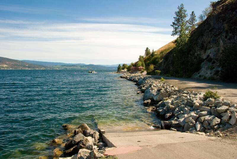 From Vancouver: 4-Day Kamloops, Yoho and Banff National Park - An In-Depth Look at the 4-Day Vancouver to Banff Tour