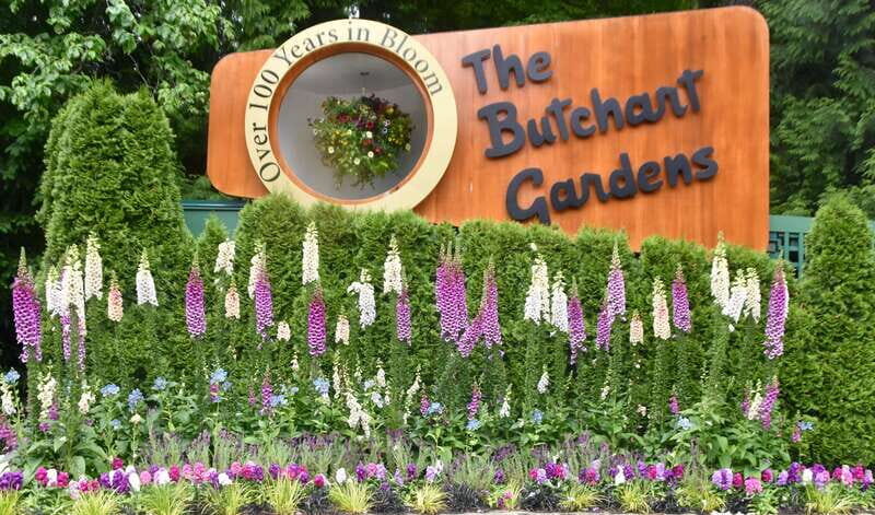 From Vancouver: Victoria City and Butchart Gardens Tour - From Vancouver: Victoria City and Butchart Gardens Tour