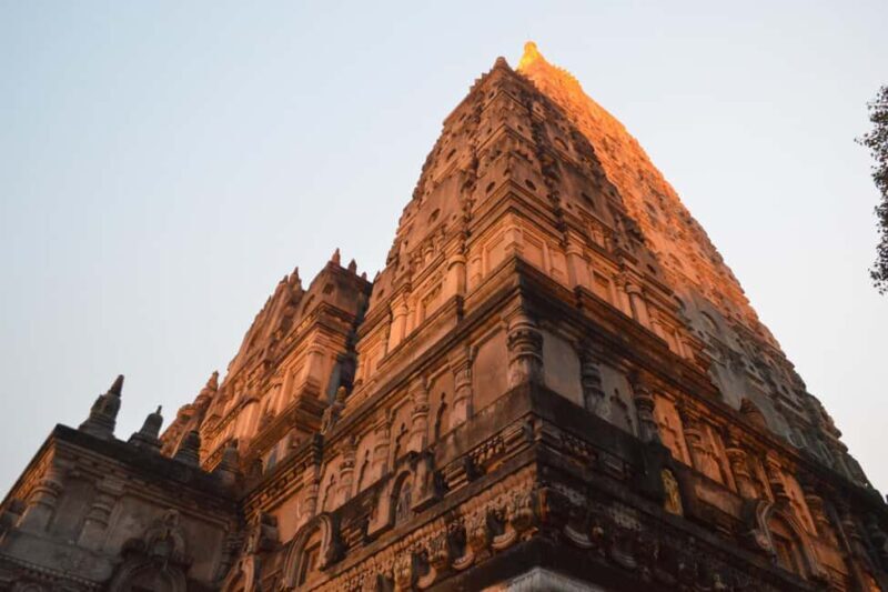 From Varanasi: Bodhgaya 2-Day Tour with Accommodation - FAQ