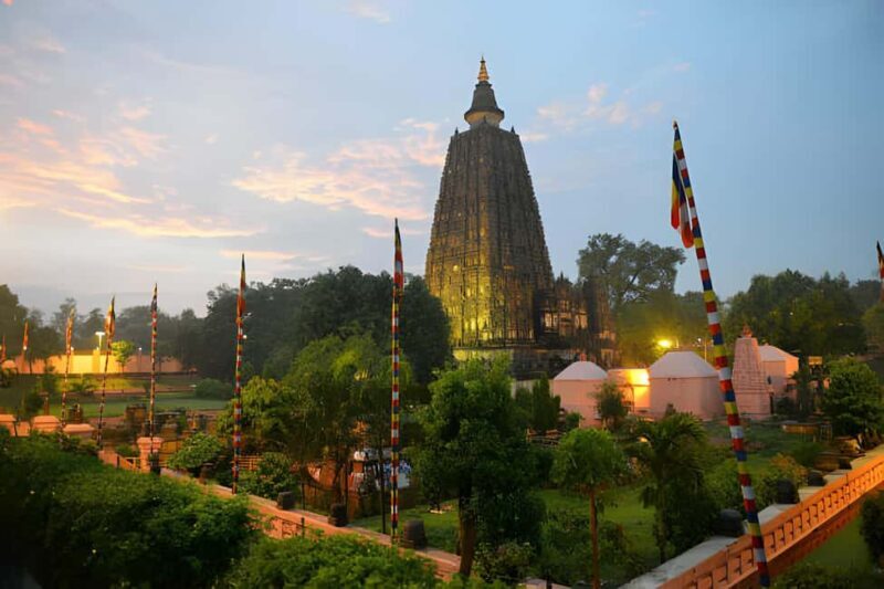 From Varanasi: Private Same Day Bodhgaya Tour - Key Points