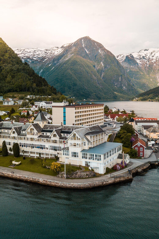 From Vik: Guided Fjord & Glacier Tour to Fjærland - Key Points