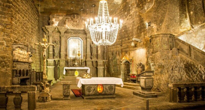 From Warsaw: Guided Tour to Wieliczka Salt Mine and Krakow - What’s Included and What to Consider