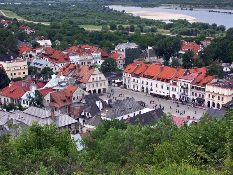 From Warsaw: Kazimierz Dolny Art Town Full-Day Private Tour - Authentic Experience and Local Charm