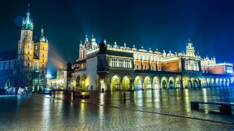 From Warsaw: Krakow Sightseeing Tour by Express Train - An In-Depth Look at the Tour Experience