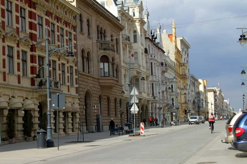 From Warsaw: Lodz & Litzmannstadt Jewish Ghetto Private Tour - The Sum Up