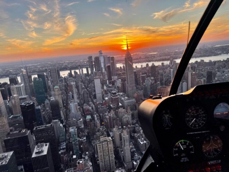 From Westchester: New York City Scenic Helicopter Tour - A Closer Look at the Tour Experience