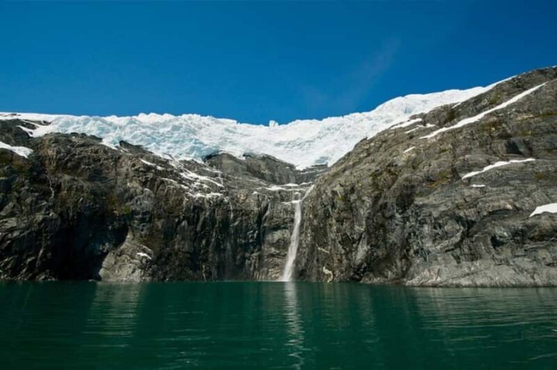 From Whittier: Glacier Quest Cruise with Onboard Lunch - Key Points