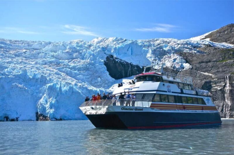 From Whittier: Glacier Quest Cruise with Onboard Lunch - The Experience in Detail