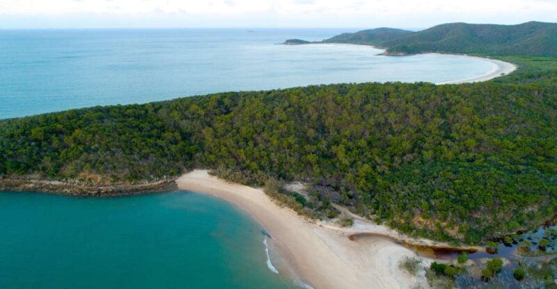 From Yeppoon: Great Keppel Island Snorkeling Hire with Lunch - Key Points
