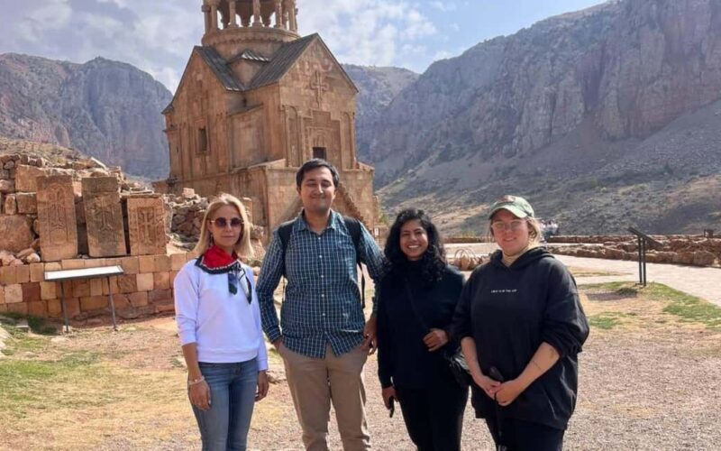 From Yerevan: Khor Virap - Areni winery (cave) - Noravank - Key Points