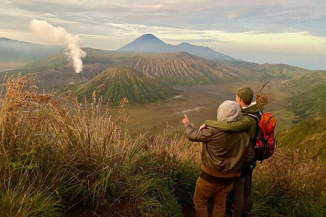From Yogyakarta: Mount Bromo Sunrise and ijen crater Blue Fire - 3 Days - A Deep Dive into the 3-Day Java Volcano Tour
