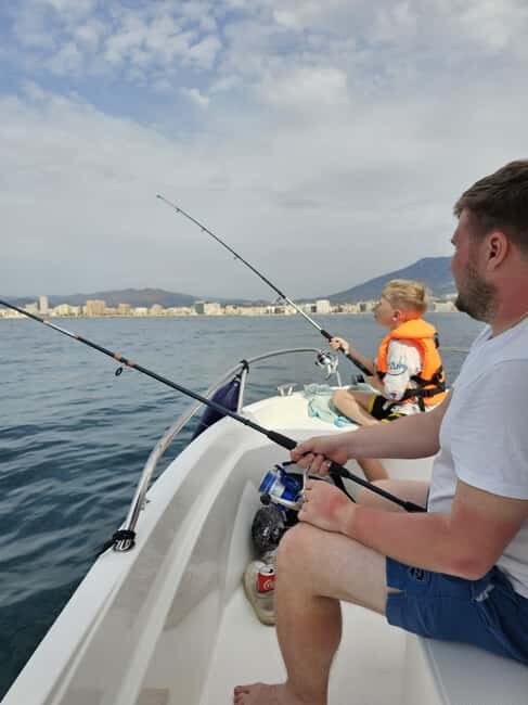 Fuengirola: Fishing Trip with Drinks and Gear - A Firsthand Look at the Fuengirola Fishing Trip