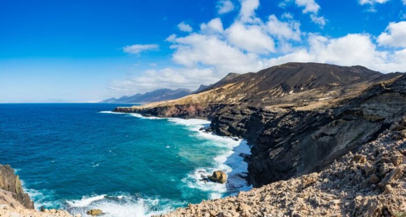 Fuerteventura: Cofete Guided Hiking Tour and Picnic - Starting the Adventure: From the Hotel to Punta Pecebre