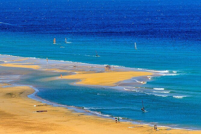 Fuerteventura: PRIVATE Historical Island Sightseeing Grand Tour - An Engaging Look at the Fuerteventura Private Island Tour