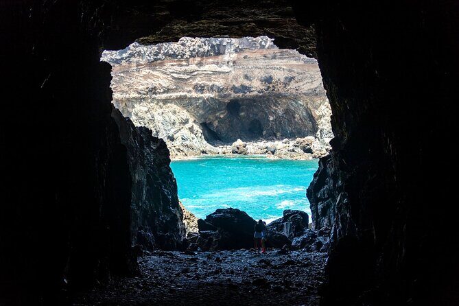 Fuerteventura Villages Caves and Farm Tour with Lunch from South - Key Points