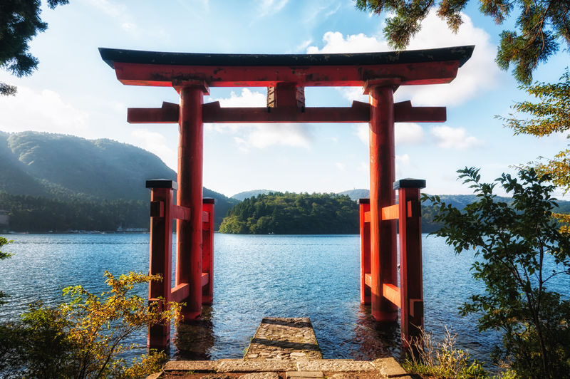 Fuji Hakone Day Trip | Hakone Pirate Ship, Hakone Ropeway, Hakone Shrine, Stroll Enoshima | Departure from Tokyo Shinjuku - A full day, with very little to arrange