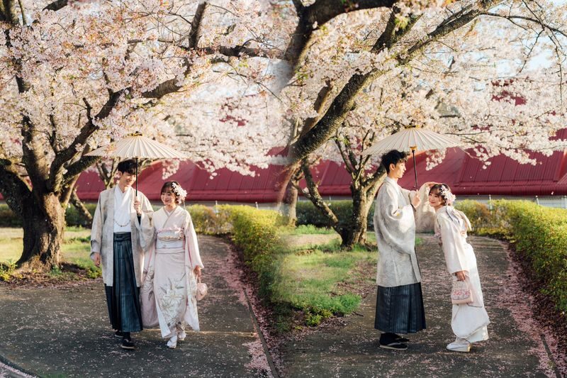 Fuji Kawaguchiko Kimono Rental Experience | 500+ Styles, Free Hairstyling - Should you book Fuji Oiran Kimono Rental?