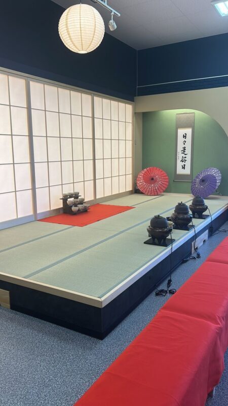 Fujikawaguchiko Ichikan - Experience kimono, tea ceremony, calligraphy, archery, rickshaw, and Yuzen dyeing - A cultural stop near Mount Fuji