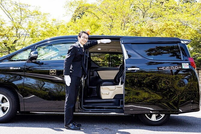 Fukuoka Airport to from Fukuoka City Private Taxi Transfers - Fukuoka Airport to/from Fukuoka City Private Taxi Transfers: A Practical and Comfortable Choice