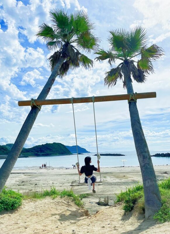 Fukuoka Coastal Day Trip to Itoshima: Shiraito Falls, Miyajidake Shrine, Ichiran no Mori, Sakurai Futamigaura Meoto Iwa (Married Couple Rocks), Coconut Tree Swing (Departing from Fukuoka) - Meoto Iwa and the coast’s photo stops