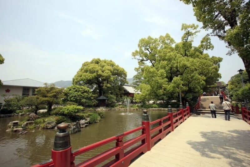 Fukuoka: Dazaifu Tenmangu 2-hour Guided Tour - Who Will Enjoy This Tour?