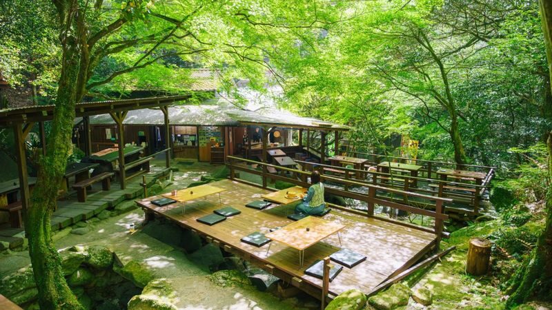 Fukuoka Dazaifu & Tosu Premium Outlets Private Day Tour - The day at a glance