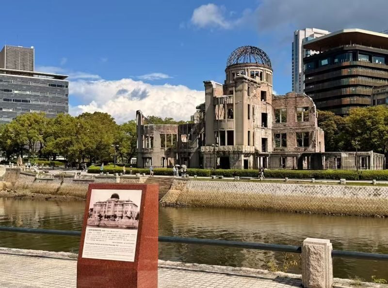 Fukuoka Departure & Nagasaki Day Trip & Small Group Tour: A Dual Experience of Culture and Local Life & Atomic Bomb Museum + Peace Park + Hama-machi Shopping Street + Glover Garden Deep Exploration - Hamamachi: a free hour and a half for lunch