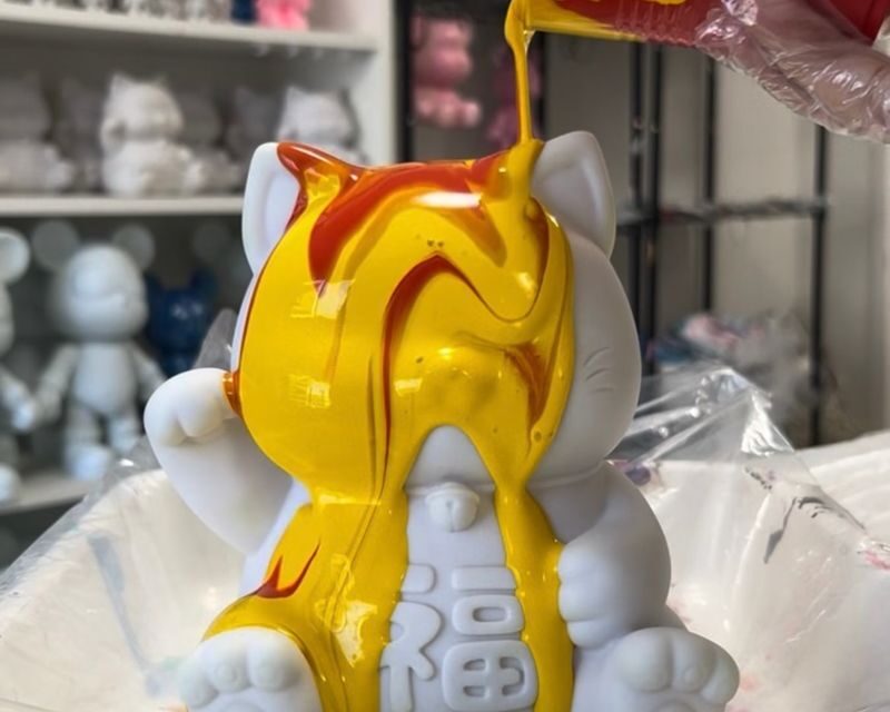 Fukuoka Exclusive: Paint Your Own Lucky Cat or Animal Figurine - What the one-hour schedule means
