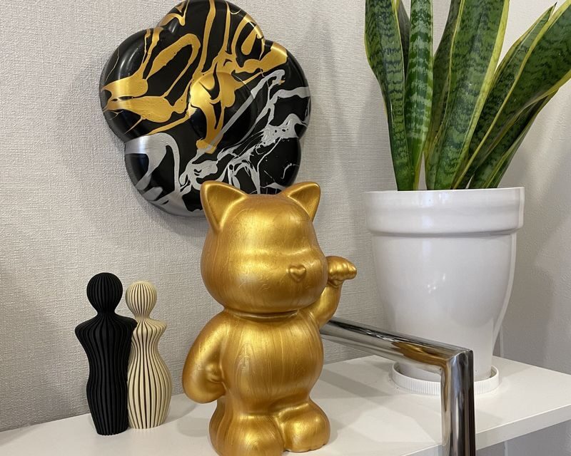 Fukuoka Exclusive: Paint Your Own Lucky Cat or Animal Figurine - Who will enjoy this workshop most